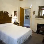 New Orleans Guest House