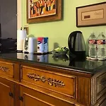 Inn The Blue60 Marigny Inn 3*