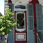 The Burgundy 3* New Orleans