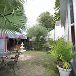 Bed & Breakfast The Burgundy 3*