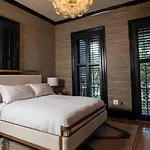 The Prytania Oaks Inn 2*