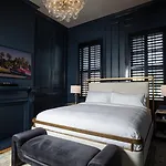 The Prytania Oaks