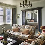 Hotel The Pontchartrain