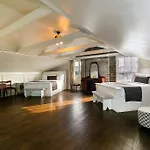 Lafitte & Bar Hotel New Orleans