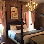 Lafitte & Bar Hotel 3*