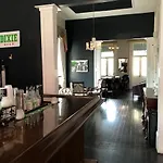 Lafitte & Bar