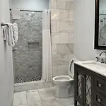 Hotel Lafitte & Bar 3*