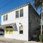 Fabulous 4 Bath Historic Bakery