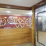 Group Getaway - 2 Modern 3Br-2Ba Warehouse Flats - 6 Bedrooms & 4 Baths Total