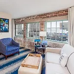 Hotel The Mercantile