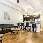 Stunning - Near Fq And Bourbon Aparthotel