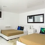 Magazine Mansion Motel