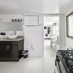Magazine Mansion 3*