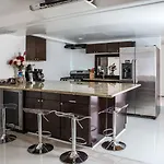 Magazine Mansion 3*