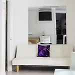 Magazine Mansion Motel 3*