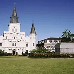 Club Wyndham Avenue Plaza Resort