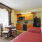Club Wyndham Avenue Plaza 3*
