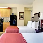 Club Wyndham Avenue Plaza Resort 3*