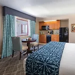 Resort Club Wyndham Avenue Plaza 3*