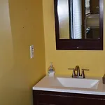 India House Hostel New Orleans