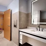 Canopy By Hilton Downtown Hotel 4*