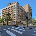 Spacious 4Br Luxury Condo Steps To French Quarter