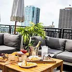 Hotel Virgin 4*