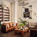 Hotel Memoir Warehouse District 4*