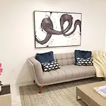 7 Br- Sleeps 15! Famous Lakefront Amazing Property!