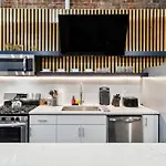Exquisite Flat In Arts District *
