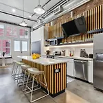 Exquisite Flat In Arts District *