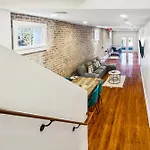 Stylish & Spacious In * New Orleans