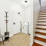 Stylish & Spacious In *