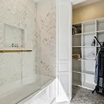 Apartment Stylish & Spacious In New Orleans