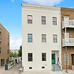 Stylish & Spacious In *