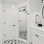 The Marigny Retreat Holiday home