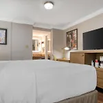 Western French Quarter Courtyard Hotel 4*