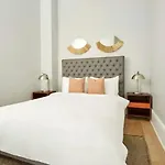 The Harlequin By Avantstay