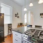 Historic Townhome - 2 Mi To French Quarter!