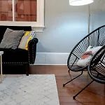 Delight House Inn *
