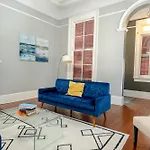 Inn Delight House *