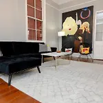 Inn Delight House