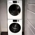 Drop Your Bags In Your 2 Bdrm, 2 Full Bath In French Quarters Prime Location Apartment New Orleans