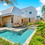 The Cocodrie Private 12Br Villa