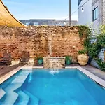 Villa Spacious 5br 3ba With Private Courtyard And Heated Pool