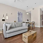 Roami At Duncan Plaza Apartment *