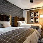 Hotel Q&c And Bar New Orleans, Autograph Collection 4*