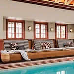 Rare 10br Luxury Estate Heated Indoor Pool Holiday home