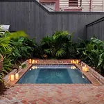 Luxe 6-Bedroom Garden District Suite Hotel Pool