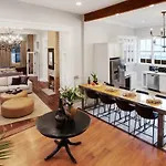 Holiday home Historic 8br With Pool Hot Tub New Orleans